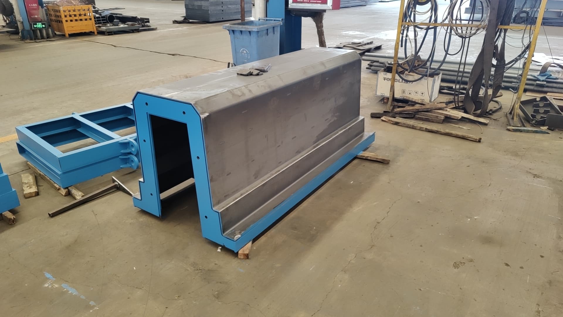 แม่พิมพ์ช่องน้ำสำเร็จรูป