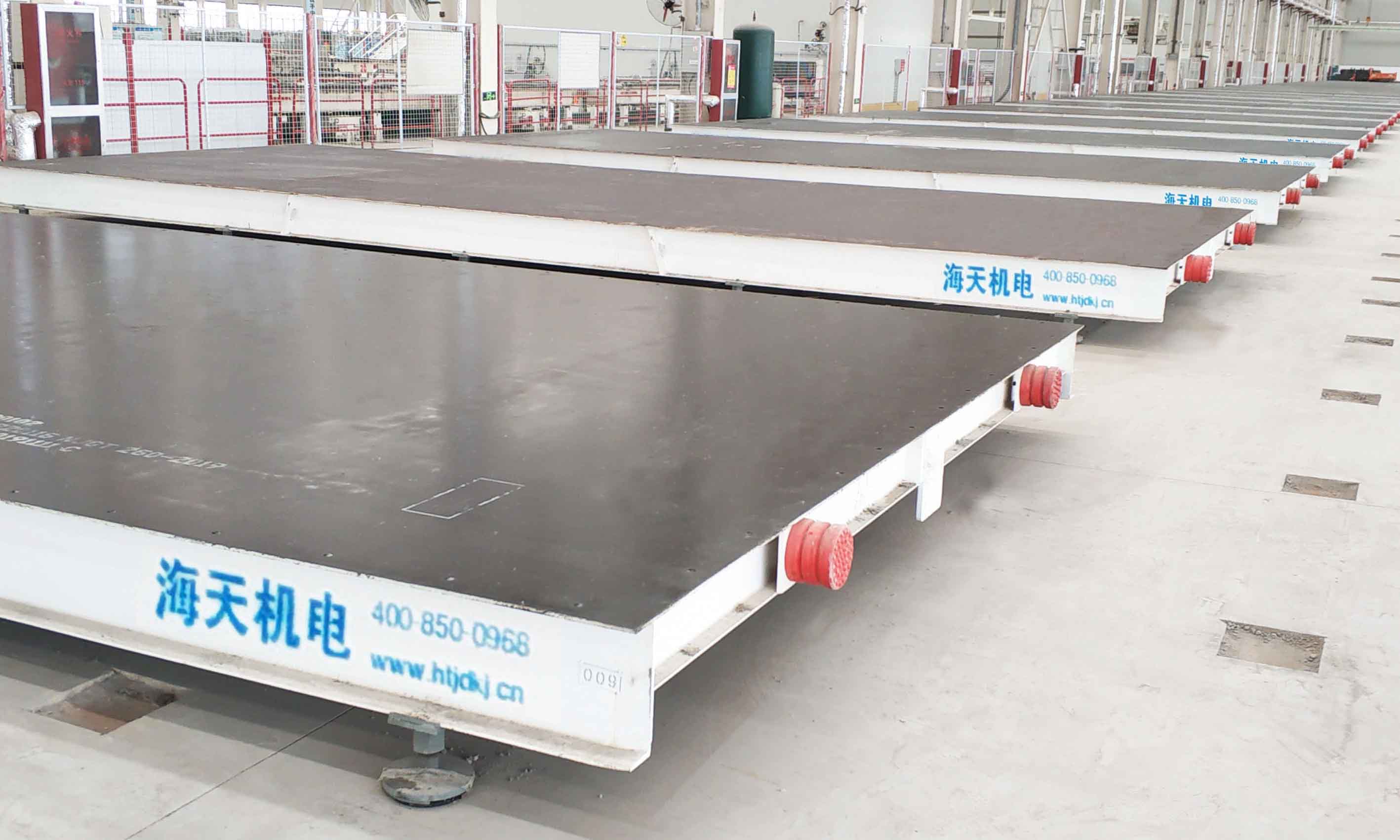 طاولة ثابتة خرسانية.jpg