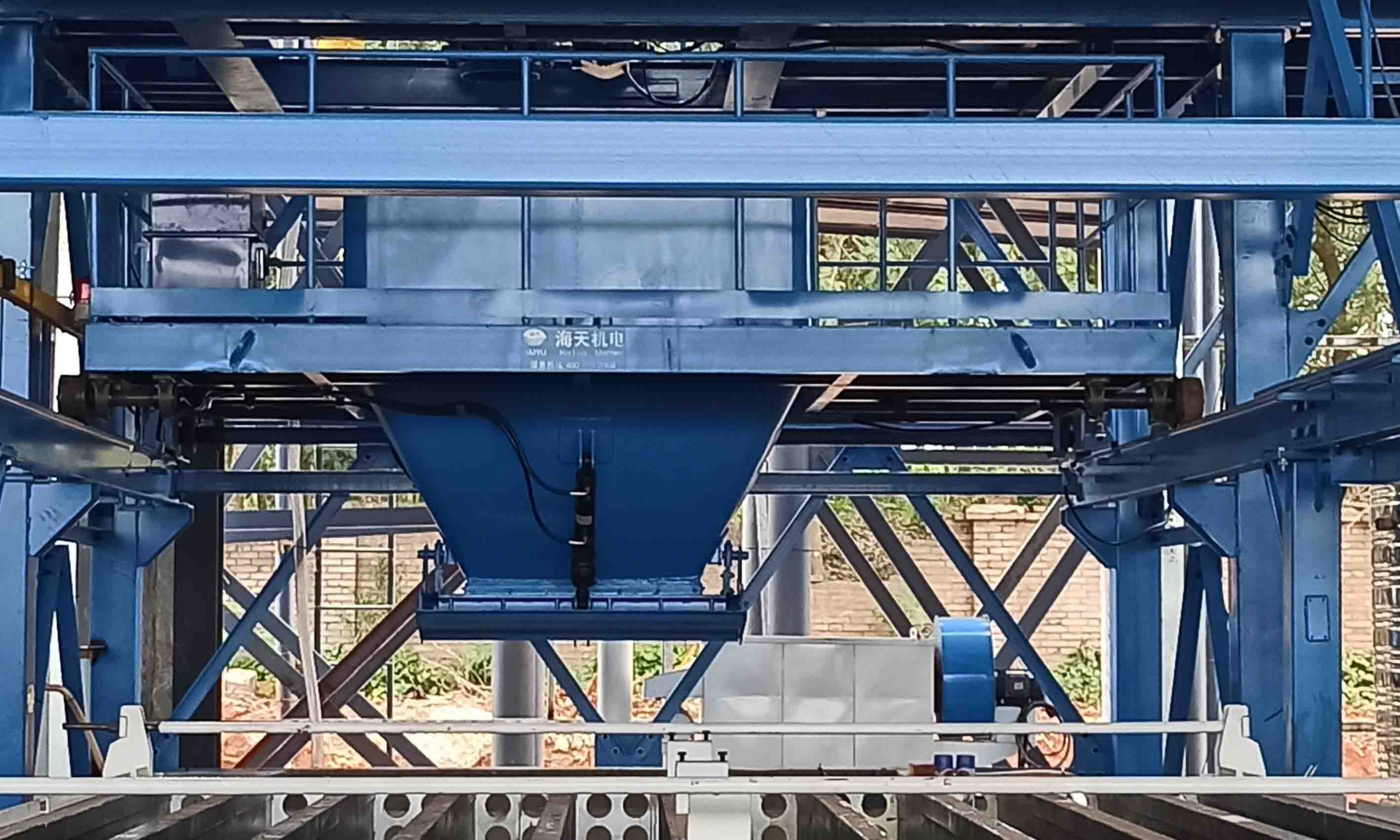 خط إنتاج الجدران خفيفة الوزن.jpg خط إنتاج الجدران خفيفة الوزن.jpg